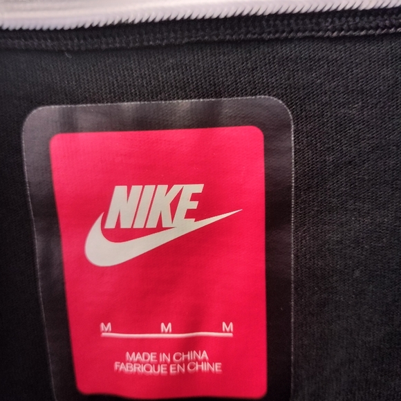 Nike Polo - Picture 2 of 4